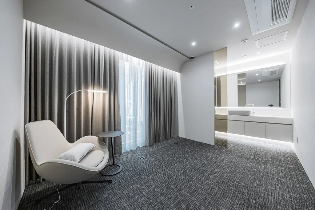 DayBeau Clinic Myeongdong 1 · Inside the clinic 4