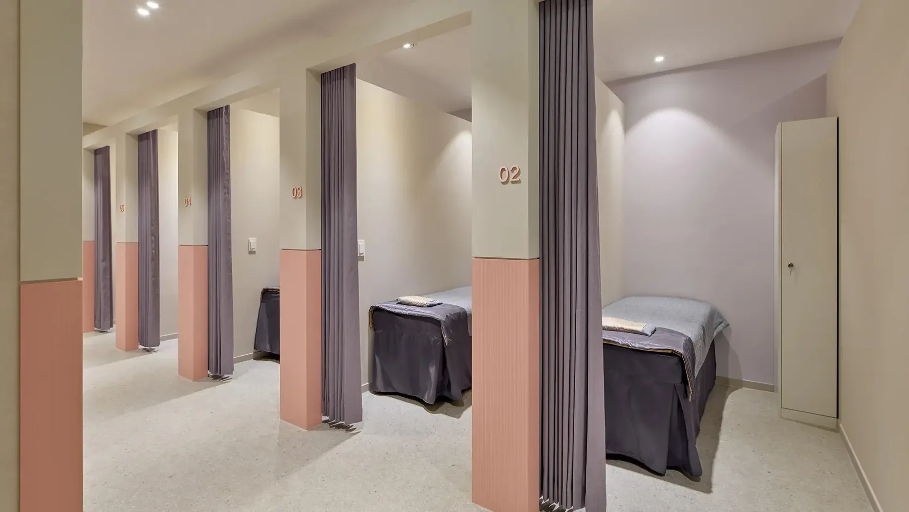 Doctor Petit Clinic Myeongdong · Inside the clinic 2